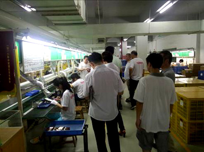 僑洋實(shí)業(yè)技術(shù)團(tuán)隊參觀客戶公司,專業(yè)制造環(huán)形變壓器專家 僑洋實(shí)業(yè)技術(shù)團(tuán)隊參觀客戶公司,專業(yè)制造環(huán)形變壓器專家