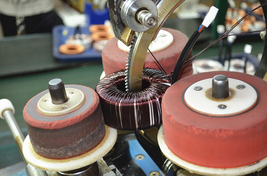 僑洋環(huán)形變壓器繞線工藝處處精細 僑洋環(huán)形變壓器繞線工藝處處精細