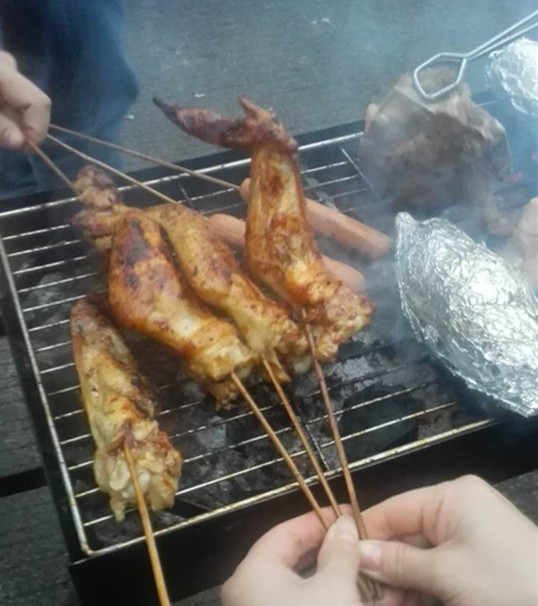 僑洋伙伴的燒烤杰作 僑洋伙伴的燒烤杰作