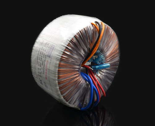 僑洋實業(yè)功放變壓器定制