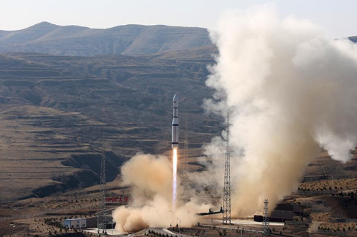 慶賀：我國(guó)成功發(fā)射吉林一號(hào)視頻04、05、06星。