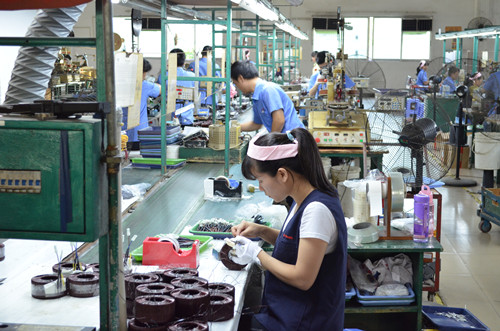 僑洋實業(yè)感謝在一線生產(chǎn)的員工們，你們辛苦了